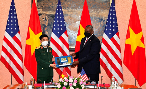 Stärkung militärischer Bande: US-Verteidigungsminister in Vietnam
